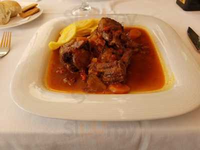 Paloma Blanca Teteria