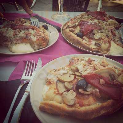 Pizzería Napolitana Heladería