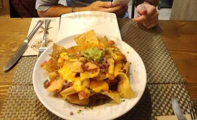 Tambo Coffee & Restaurant