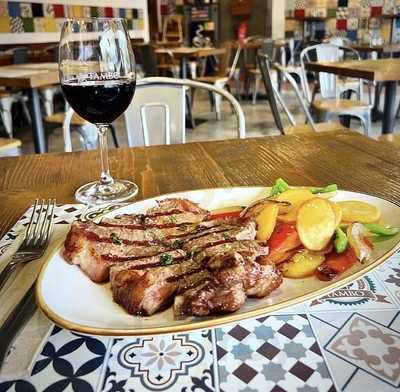 Tambo Coffee & Restaurant