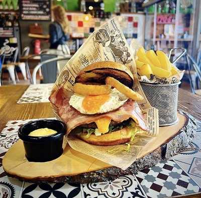 Tambo Coffee & Restaurant