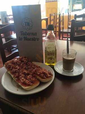 Taberna Lo Nuestro