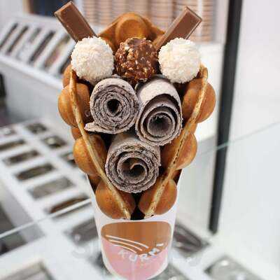 Kurmi Ice Cream Rolls