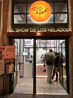 Kurmi Ice Cream Rolls