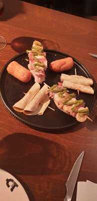 Casa Tiburcio Ct Pintxos & Brasa