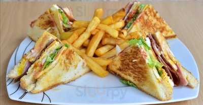 L'oficina Vinos & Tapas