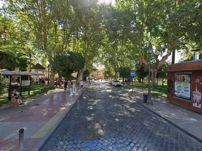 Restaurante La Parrilla