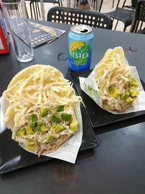 Bar Cafeterìa Crazy Arepas