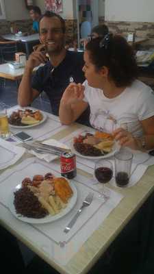 Cafetería Mucho Gusto