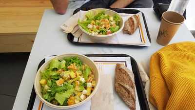 Chicago's Restaurant & Bar