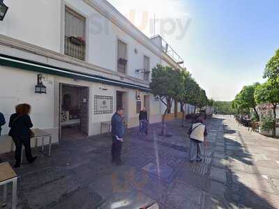 Museo De La Tapa Y El Vino