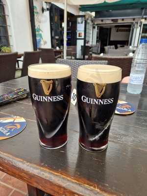 Molly's Irish Bistro & Pub