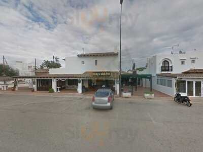 Molly's Irish Bistro & Pub