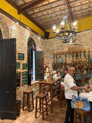 Delicatessen Merkajamón