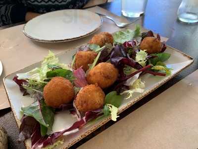 Pink Pollo Creative Chicken