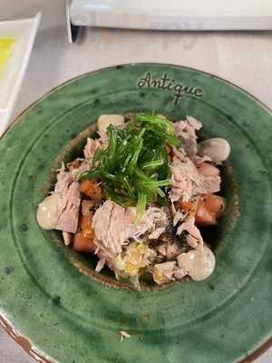 Antique Restaurante Y Tapas