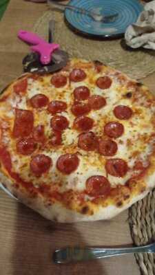 La Piccola Trattoria