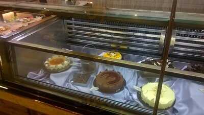 Pastelería La Suiza