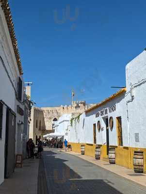 Bodega El Castillito