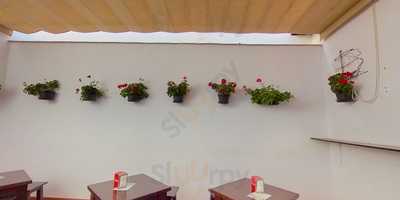 Bodega El Castillito