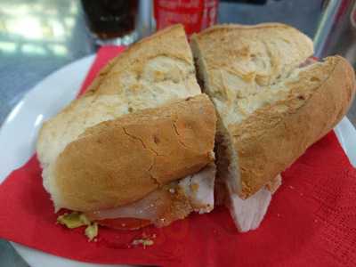 Bar Cafeteria Convoy