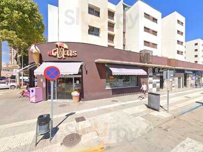 Heladería Elgulus La Linea