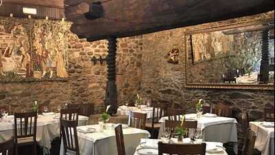 Meson El Lagar De Montejos