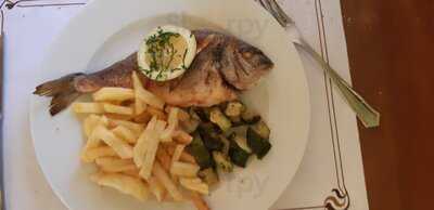 El Méson De Adeline