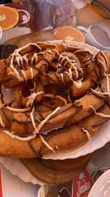 Cafetería & Churreria Mario