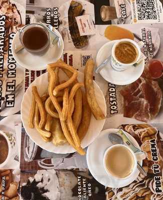 Cafetería & Churreria Mario