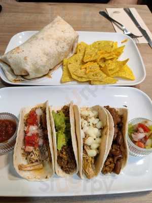 Guacamole's Cornella