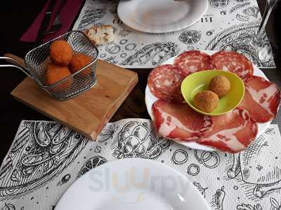 Rugantino E Pulcinella