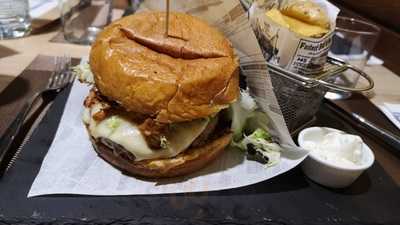 Cerveceria Restaurante La Canda