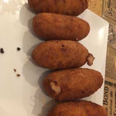 Cal Figarot By Narrika