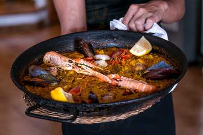 Ca's Mila Restaurant