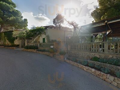 Béns D'avall Restaurant