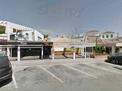 Ama Gourmet Experience