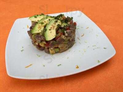 Iguana Bar & Restaurant