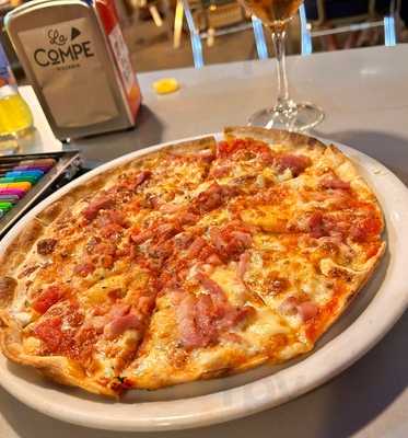 Pizzería La Competencia