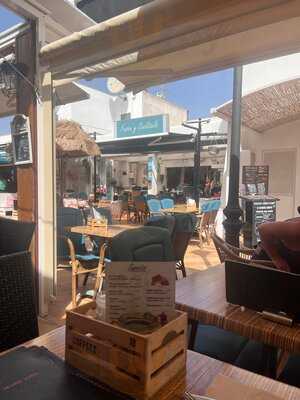 Indiana Johns Cala Dor