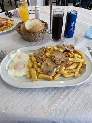 Papas Fritas & Huevos