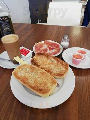 Cafetería-churrería Los Naranjos