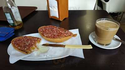 Cafetería-churrería Los Naranjos