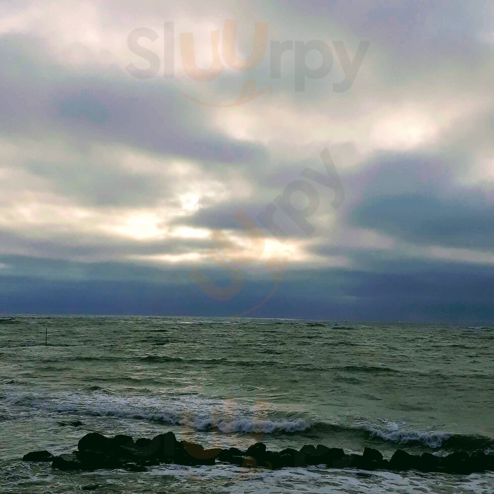 Cafetería-churrería Los Naranjos