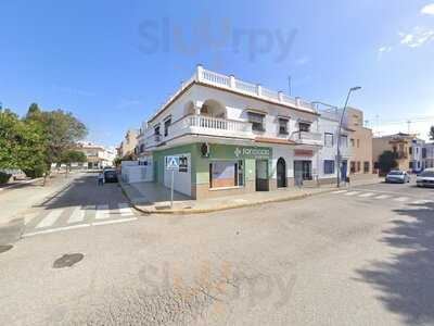 Cafetería-churrería Los Naranjos
