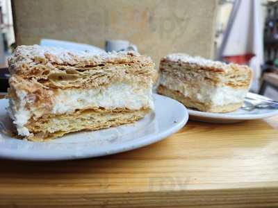 La Pastelería-café Nueva York