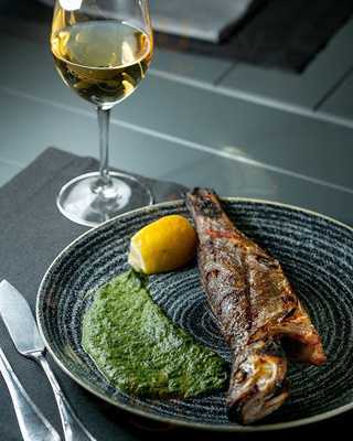 Gmbrinus Steak House