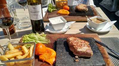 Gmbrinus Steak House