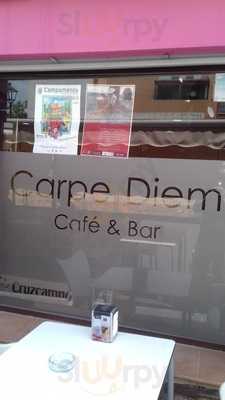 Carpe Diem Cafe & Bar