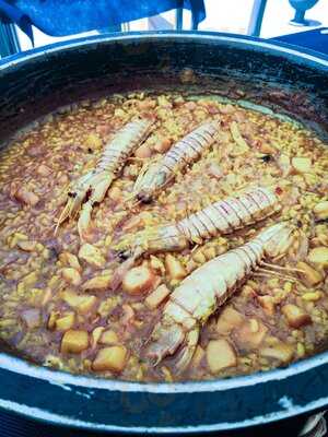 Nou Parada Restaurant - Photo 8